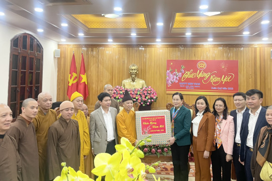 Hoà thượng Thích Thanh Quyết thăm và chúc tết tỉnh Hà Nam
