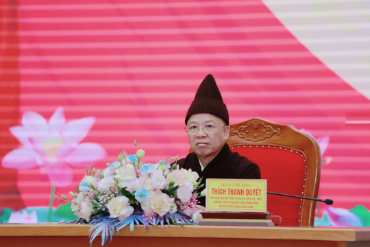 Hoà thượng Thích Thanh Quyết tiếp xúc cử tri Tx. Đông Triều.