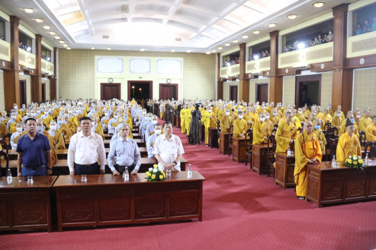 Trang nghiêm Đại lễ Phật đản tại Học viện Phật giáo Hà Nội