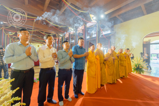Trung ương Giáo hội tưởng niệm 714 năm Phật hoàng Trần Nhân Tông nhập Niết bàn tại Yên Tử