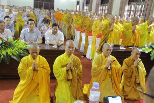 Trang nghiêm Lễ khai pháp tại trường hạ Ban Trị sự GHPGVN tỉnh Quảng Ninh