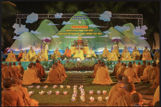 Đà Nẵng: Trang nghiêm khóa lễ cầu nguyện Quốc thái Dân an